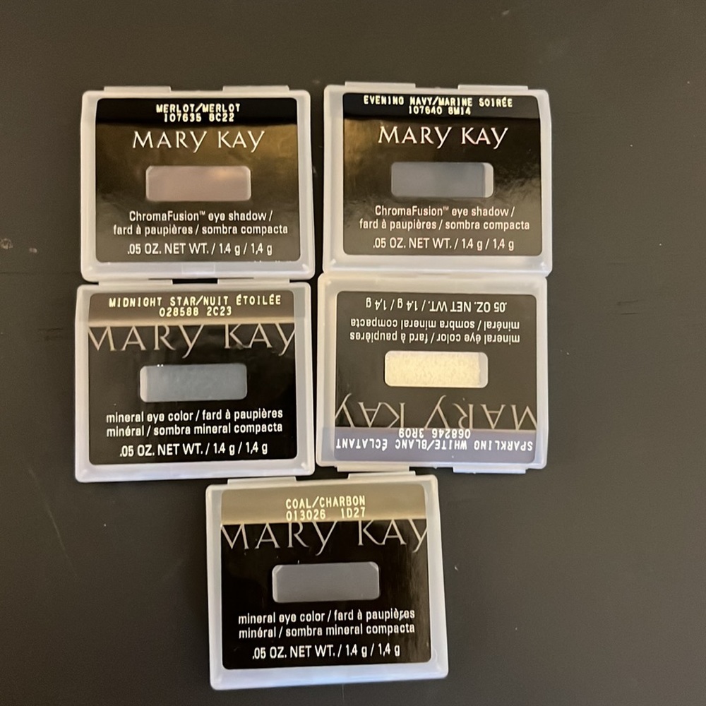 Mary Kay Chromafusion/ Mineral eye shadow
